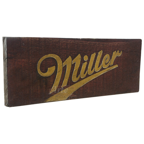 Placa "Miller" Vermelha em Madeira - 5260