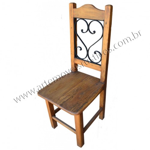 Cadeira "Coração" de Madeira com Ferro maciço achatado - 2973