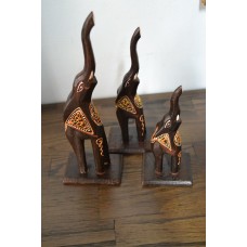 Trio 'Peq'' Elefantes (Porta Anel)- 2527