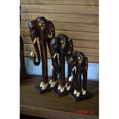 Trio de Elefantes- 2334